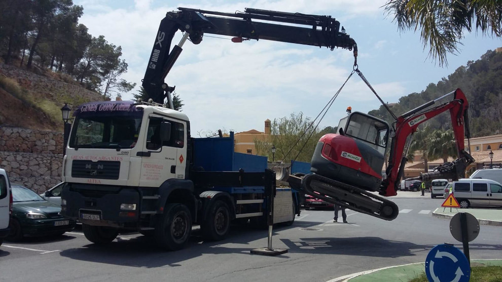 Transporte y Grúas autocargantes